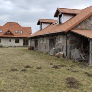 Dom na sprzedaż